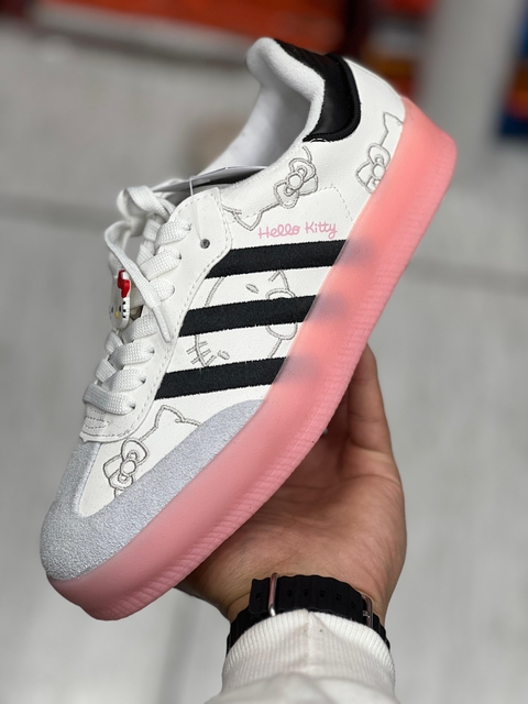 Add Sambae Hello Kitty Couro - Branco/Cinza - comprar online