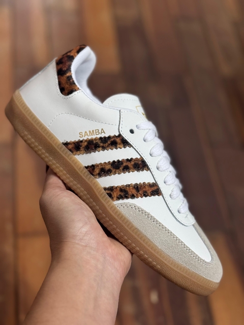 Samba Couro Branco/Onça - comprar online