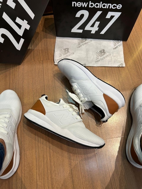Tênis New Balance 247 sintético. - comprar online
