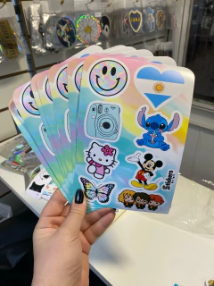 Planchita de 10x15 cm. 8 stickers de 3 cm