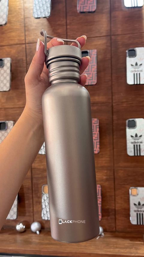 Botella Térmica Metálica con Pico Rosca – Estilo Minimal | Blackphone - comprar online