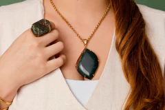 Colar Jaspe Sanguíneo