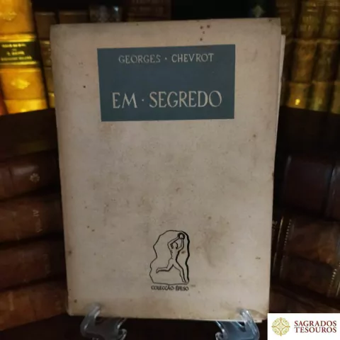 Em segredo
