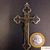 Crucifixo em Metal e Madeira