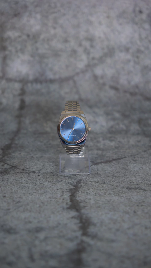 RELOJ VINTAGE 02 PLATA/AZUL - comprar online