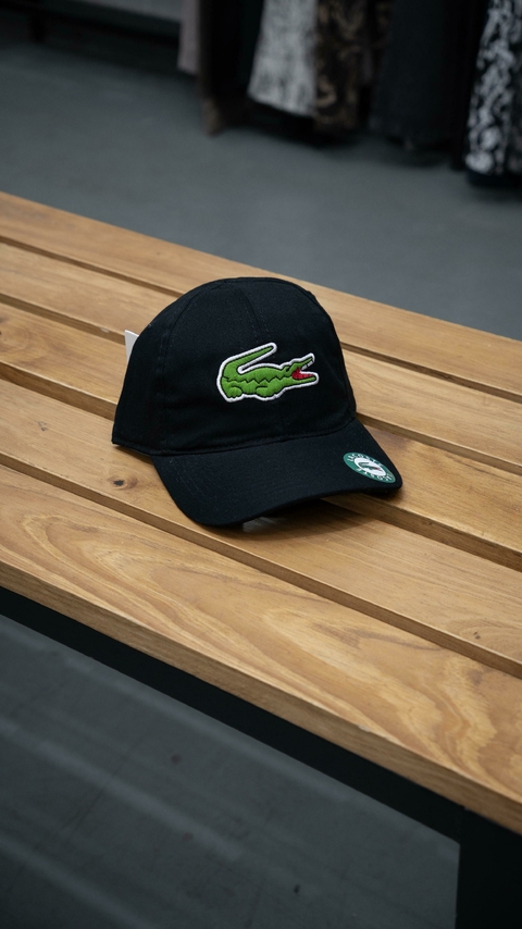 GORRA LACOSTE [negra] - comprar online