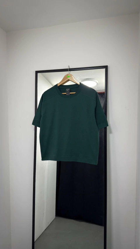 Remera Essential Verde [BoxyFit] - comprar online