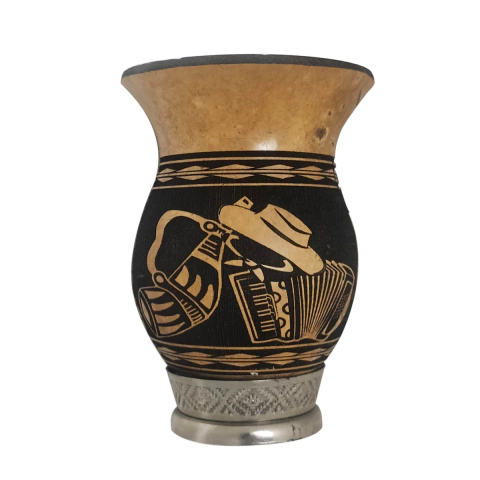 Cuia de Chimarrão Gravação Laser 360 Desenhos Sortidos