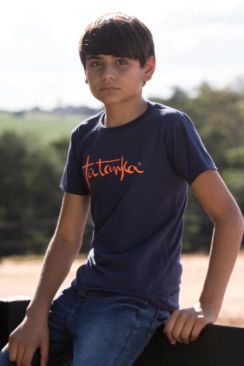 Camiseta Infantil Azul Marinho Silk em Alto Relevo Laranja Flúor TTK30 - comprar online