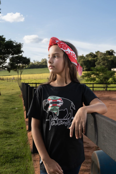 Camiseta Infantil Preta Logo TTK31 - comprar online