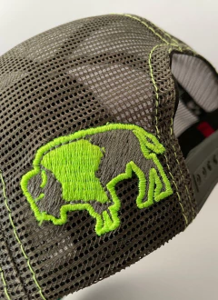 Boné Tatanka chumbo bordado verde flúor e tela chumbo REF 128 - loja online