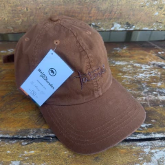 Dad Hat Caramelo Tatanka na internet