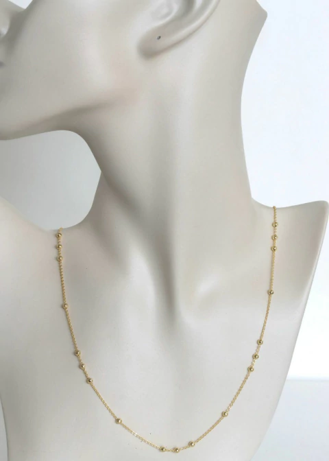 Colar Longo de Bolinhas