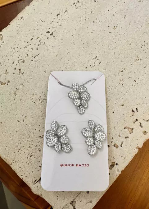 Conjunto Oliva M - comprar online