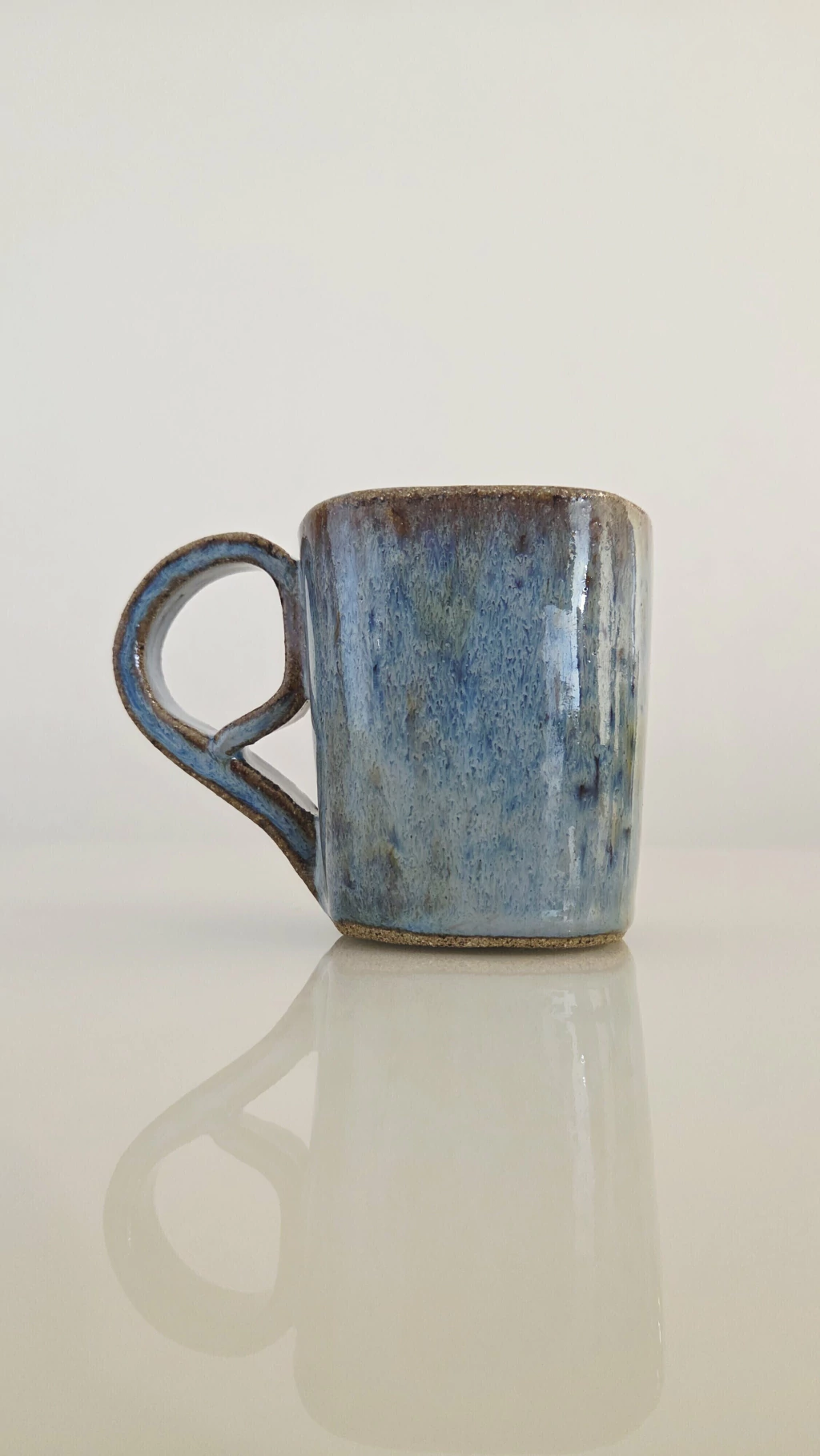 Caneca Retangular de Cerâmica