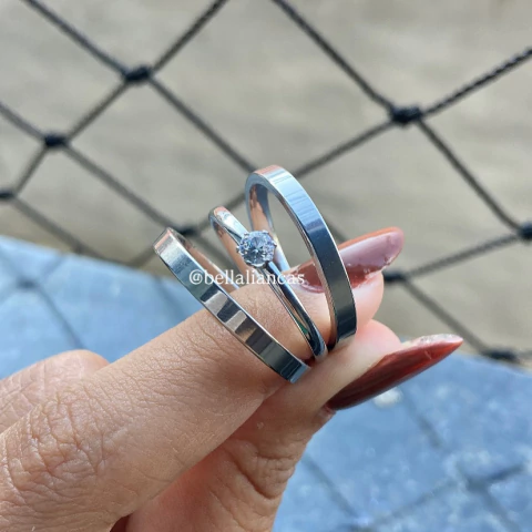 Aliança reta tradicional 2mm - comprar online