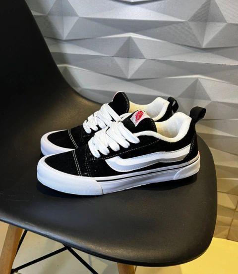 Vans KNU - Preto