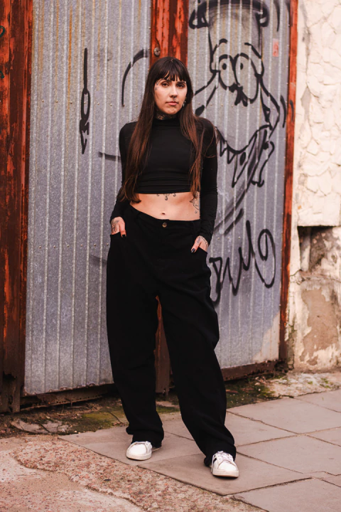 CALÇA VELUDO PRETA - comprar online