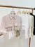 Cropped Camisa Manga Longa com Bolsos Fake Frontal na internet