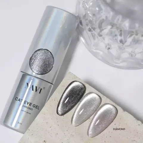 Ojo de gato/ Cat eye DIAMOND Navi #Plateado - comprar online