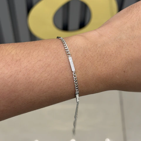 Pulseira Masculina com Plaqueta Cravejada em Zircônias – Prata 925 com Banho de Ródio