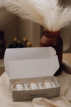 Kit 3 Velas Aromáticas: Cascas e Folhas + Cereja e Avelã + Alecrim