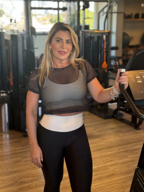 Cropped de Tela - comprar online