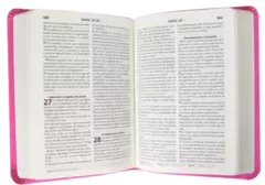 Biblia Reina Valera 1960 Chica Letra Mediana Imitación Piel Rosa [RVR045cLGPU] en internet