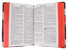 BIBLIA PASTA DE FLORES SILVESTRES LETRA GRANDE RVR065CLG - comprar en línea