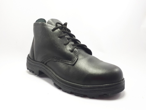 Botina de Segurança em Raspa C/ Cadarço com Bico de PVC com C.A e Solado de Borracha - Ref.: 03