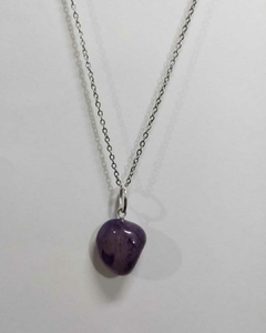 COLLAR AGATA VIOLETA CON CADENA DE ACERO en internet