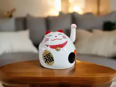 GATO ATRAE CLIENTES NEKO BLANCO