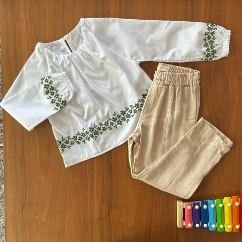 Conjunto bata e calça infantil Alfaiataria Menina Charpey - Vichy - comprar online