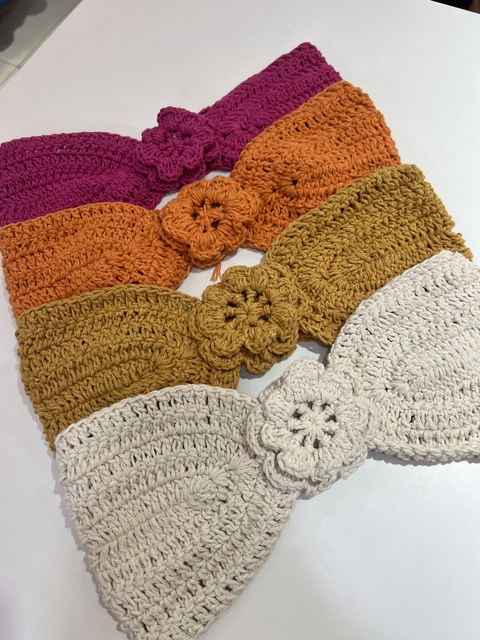 CROPPED FLOWER - crochê - comprar online