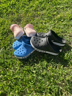 PROMO 2x1 - CROCS + OJOTAS ADIDAS