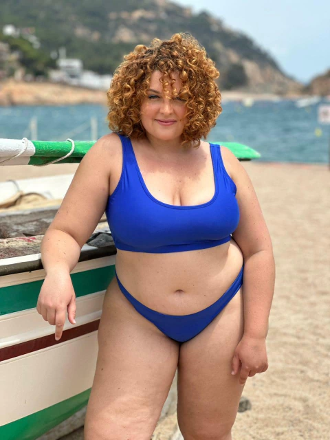 TOP DEPORTIVO AZUL FRANCIA SIN CAMBIO NI DEVOLUCION - comprar online