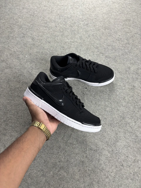 TÊNIS NK DUNK LOW TWIST