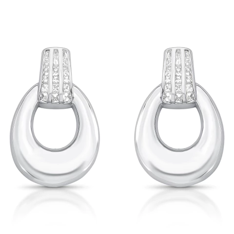 Brinco Liso com Cravação