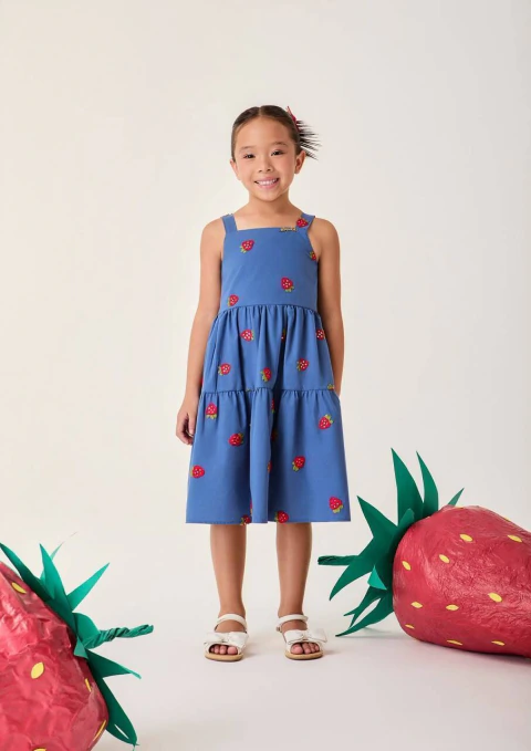 Vestido Bimbi com estampa de morangos