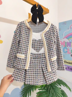 TRIJUNTO COM PÉROLAS EM TWEED na internet
