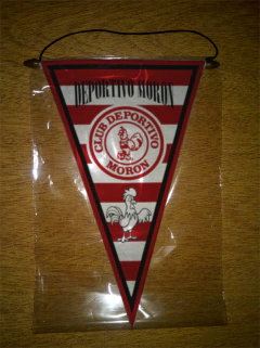 Banderín Triangular Deportivo Moron 38 Modelos en internet