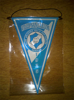 Banderín Triangular Villa San Carlos 24 Modelos - LM MERCHANDISING