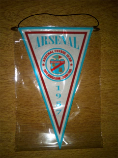 Flâmula Triangular Arsenal 19 Modelos