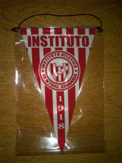 Banderin Triangular Instituto 21 Modelos en internet