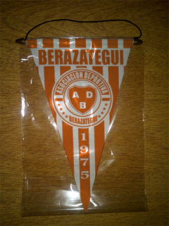 Banderín Triangular Berazategui 15 Modelos - LM MERCHANDISING