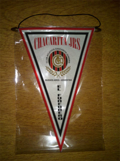 Banderín Triangular Chacarita Juniors 38 Modelos - LM MERCHANDISING