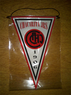 Banderín Triangular Chacarita Juniors 38 Modelos en internet