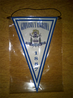 Banderin Triangular Gimnasia Y Esgrima 32 Modelos - tienda online