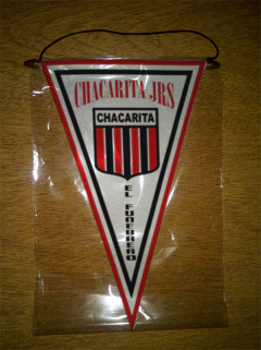 Imagen de Banderín Triangular Chacarita Juniors 38 Modelos