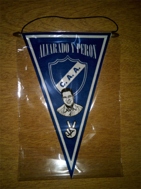 Banderín Triangular Alvarado Y Perón